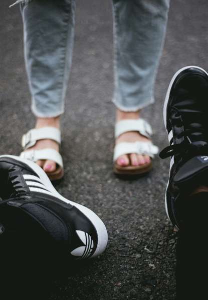 joote aur chappal ka chunav soch samaj kr karna chahiye